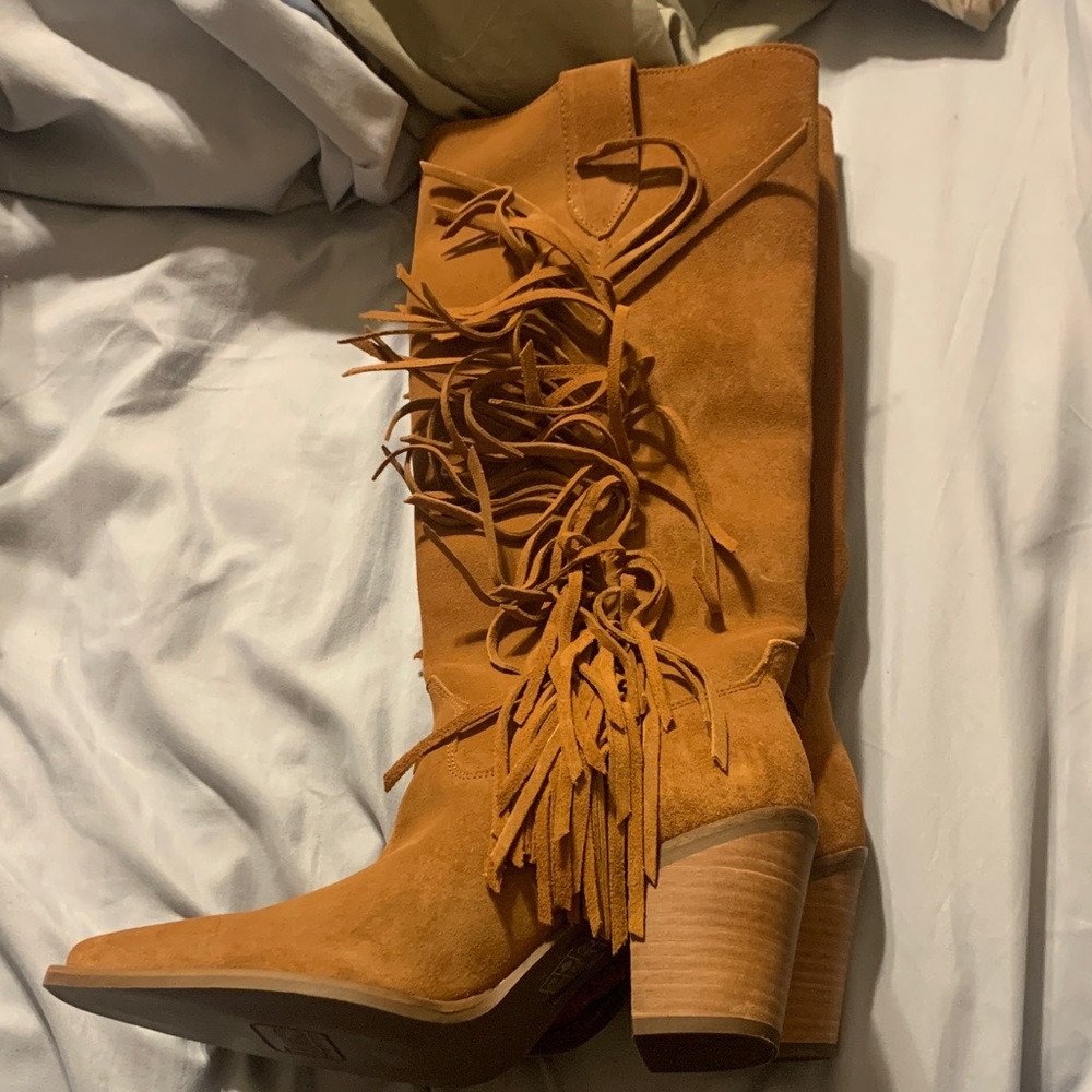 Dingo Tan Fringe Heeled Boots